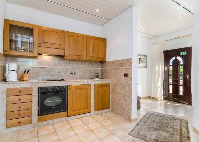Apartamento Nada 1 *